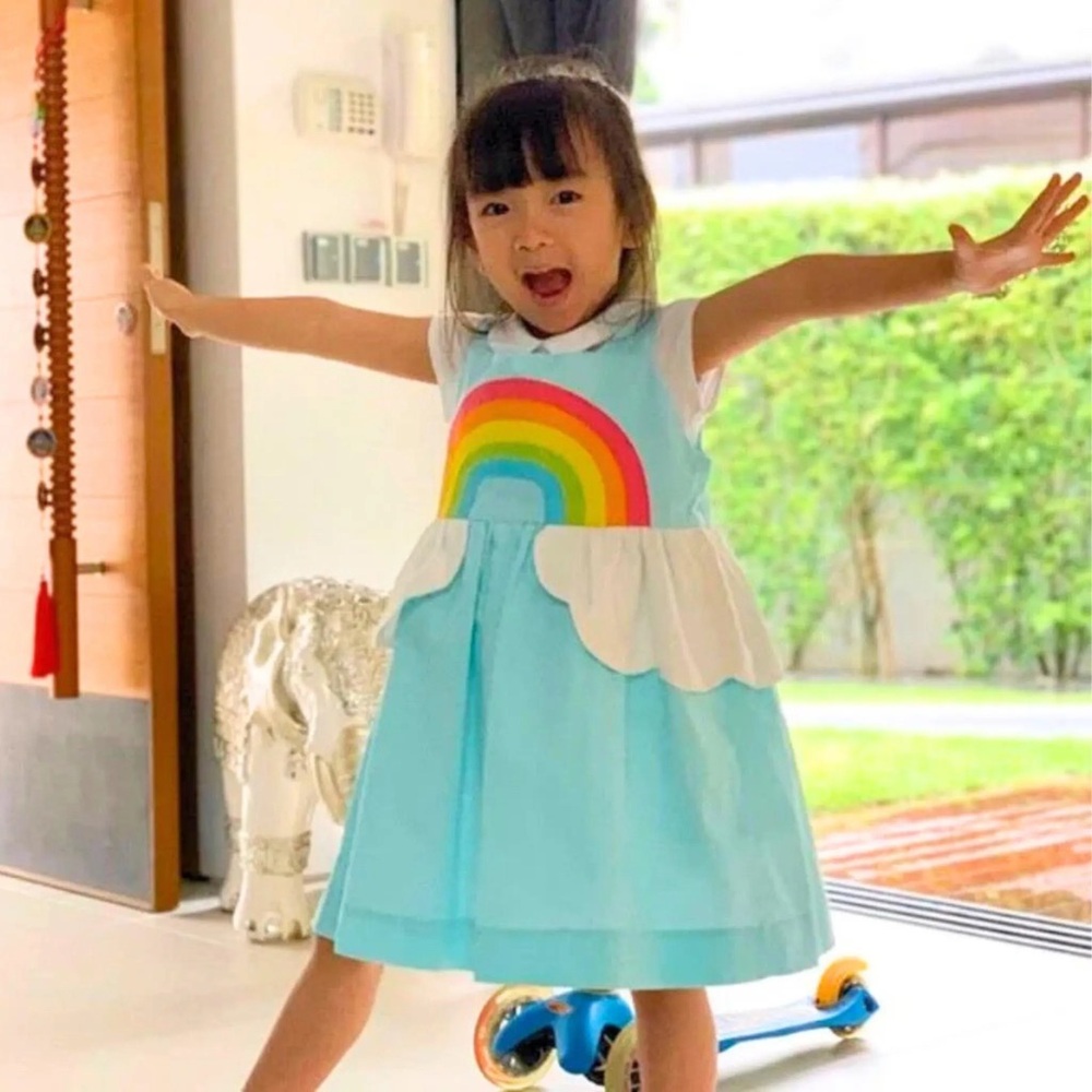 MAISONETTE LITTLE GOODALL EUC Cloud Rainbow Appliqué Dress